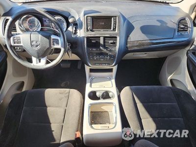 Zdjęcie 8 z 13 samochodu: 2013 DODGE GRAND CARAVAN CREW VIN:2C4RDGDG2DR612904 - miniatura