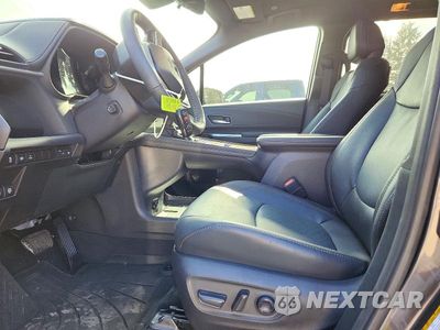 Zdjęcie 7 z 13 samochodu: 2025 TOYOTA SIENNA LIMITED 7-PASSENGER VIN:5TDZSKFC7SS205491 - miniatura