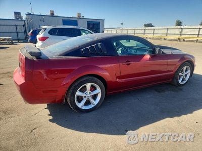 Trzecie zdjęcie samochodu z tyłu: 2005 FORD MUSTANG GT VIN:1ZVFT82H455131975 - miniatura