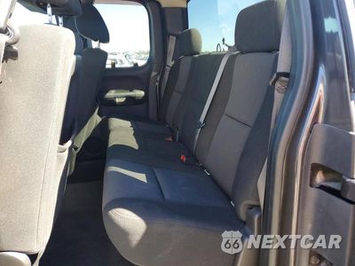 Zdjęcie 10 z 12 samochodu: 2010 CHEVROLET SILVERADO C1500 LT VIN:1GCSCSE08AZ119609 - miniatura