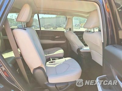 Zdjęcie 11 z 14 samochodu: 2026 TOYOTA GRAND HIGHLANDER HYBRID LIMITED VIN:5TDACAB56TS104679 - miniatura