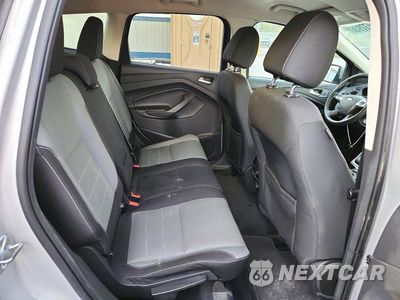 Zdjęcie 10 z 12 samochodu: 2016 FORD ESCAPE SE VIN:1FMCU9GX4GUA13423 - miniatura