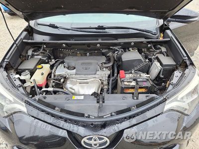 Zdjęcie 12 z 13 samochodu: 2016 TOYOTA RAV4 SE VIN:2T3JFREV1GW418035 - miniatura