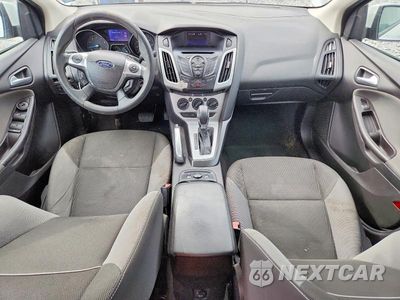 Zdjęcie 8 z 12 samochodu: 2013 FORD FOCUS SE VIN:1FADP3F20DL157092 - miniatura