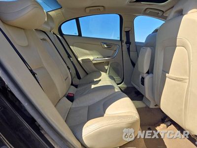Zdjęcie 10 z 12 samochodu: 2012 VOLVO S60 T5 VIN:YV1622FS6C2123412 - miniatura