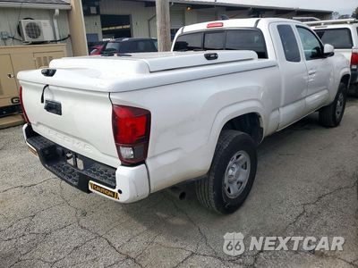 Trzecie zdjęcie samochodu z tyłu: 2022 TOYOTA TACOMA SR VIN:3TYRX5GN7NT046810 - miniatura