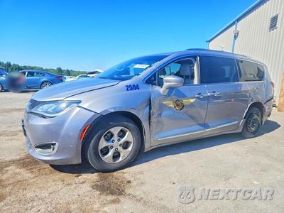 2017 CHRYSLER PACIFICA TOURING L PLUS 2C4RC1EG3HR627948 - główne zdjęcie licytacji z USA - miniatura