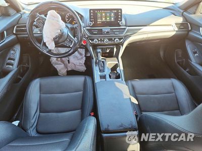 Zdjęcie 8 z 13 samochodu: 2020 HONDA ACCORD SPORT VIN:1HGCV1F36LA094102 - miniatura