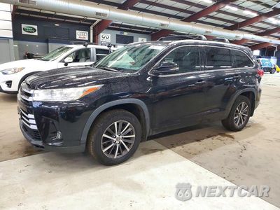2018 TOYOTA HIGHLANDER XLE 5TDJZRFH2JS547118 - główne zdjęcie licytacji z USA - miniatura