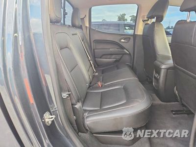 Zdjęcie 10 z 12 samochodu: 2019 CHEVROLET COLORADO LT VIN:1GCPTCE17K1244069 - miniatura