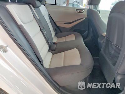 Zdjęcie 10 z 12 samochodu: 2020 HYUNDAI IONIQ BLUE VIN:KMHC65LC0LU201551 - miniatura