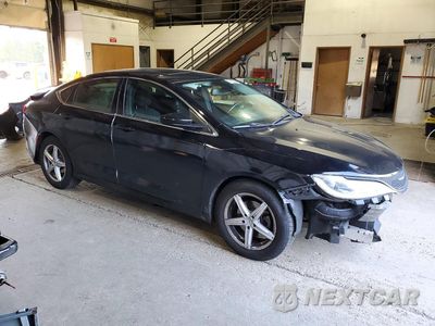 Czwarte zdjęcie samochodu z boku: 2015 CHRYSLER 200 200C VIN:1C3CCCAB8FN582516 - miniatura