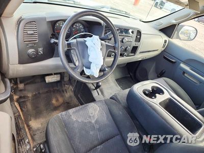 Zdjęcie 8 z 12 samochodu: 2011 CHEVROLET SILVERADO K1500 VIN:1GCRKPE32BZ290088 - miniatura