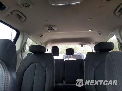 Zdjęcie 10 z 13 samochodu: 2018 CHRYSLER PACIFICA TOURING PLUS VIN:2C4RC1FG2JR294064 - miniatura
