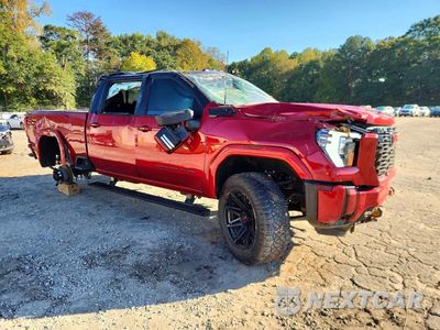 Czwarte zdjęcie samochodu z boku: 2024 GMC SIERRA K2500 DENALI VIN:1GT49REY5RF281765 - miniatura