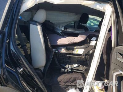 Zdjęcie 10 z 12 samochodu: 2022 VOLKSWAGEN TIGUAN S VIN:3VV1B7AX0NM005630 - miniatura