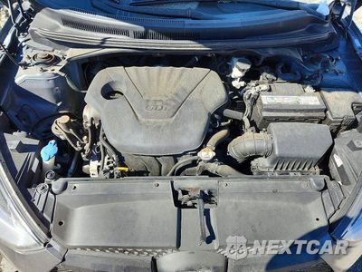 Zdjęcie 11 z 13 samochodu: 2012 HYUNDAI VELOSTER BASE VIN:KMHTC6ADXCU084488 - miniatura