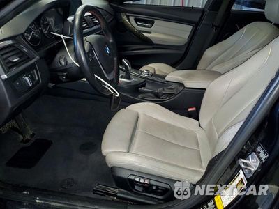 Zdjęcie 7 z 12 samochodu: 2013 BMW 328 XI VIN:WBA3B3C56DF536158 - miniatura