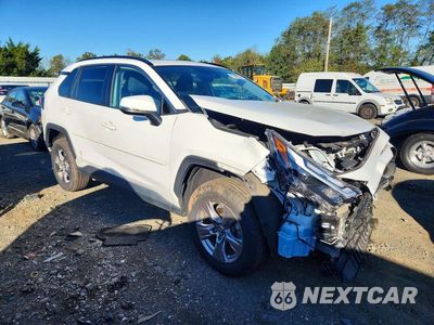 Czwarte zdjęcie samochodu z boku: 2023 TOYOTA RAV4 XLE VIN:2T3P1RFV2PW330280 - miniatura