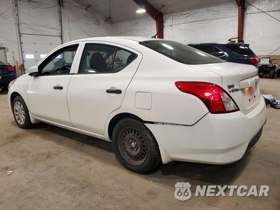 Drugie zdjęcie samochodu z przodu: 2018 NISSAN VERSA S VIN:3N1CN7AP6JL813238 - miniatura