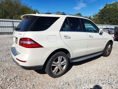 Trzecie zdjęcie samochodu z tyłu: 2012 MERCEDES-BENZ ML 350 BLUETEC VIN:4JGDA2EB5CA086100 - miniatura