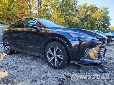 Czwarte zdjęcie samochodu z boku: 2024 LEXUS RX 350H PREMIUM VIN:2T2BBMCA3RC064157 - miniatura