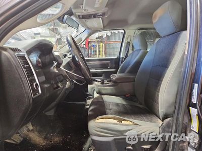 Zdjęcie 7 z 12 samochodu: 2016 RAM 2500 SLT VIN:3C6TR5DT1GG126501 - miniatura