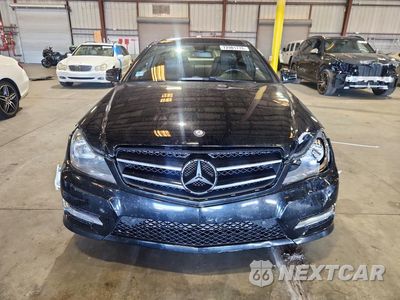 Piąte zdjęcie samochodu w środku: 2015 MERCEDES-BENZ C 250 VIN:WDDGJ4HB8FG436044 - miniatura