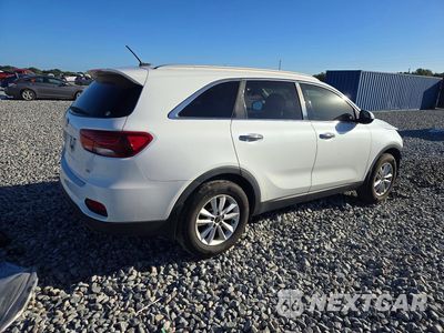 Trzecie zdjęcie samochodu z tyłu: 2020 KIA SORENTO LX VIN:5XYPG4A39LG649921 - miniatura
