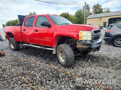 Czwarte zdjęcie samochodu z boku: 2008 CHEVROLET SILVERADO K2500 HEAVY DUTY VIN:1GCHK236X8F210297 - miniatura