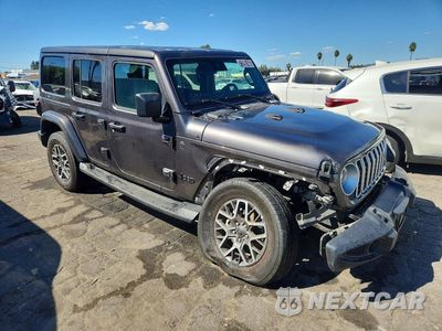 Czwarte zdjęcie samochodu z boku: 2025 JEEP WRANGLER SAHARA VIN:1C4PJXENXSW534504 - miniatura