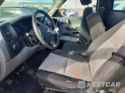 Zdjęcie 7 z 12 samochodu: 2008 CHEVROLET SILVERADO C1500 VIN:1GCEC14J98Z245036 - miniatura