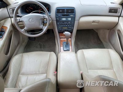 Zdjęcie 8 z 12 samochodu: 1998 LEXUS ES 300 VIN:JT8BF28G6W5044213 - miniatura