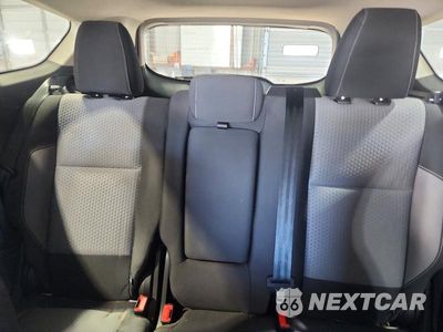 Zdjęcie 10 z 13 samochodu: 2017 FORD ESCAPE SE VIN:1FMCU0GD1HUB28628 - miniatura