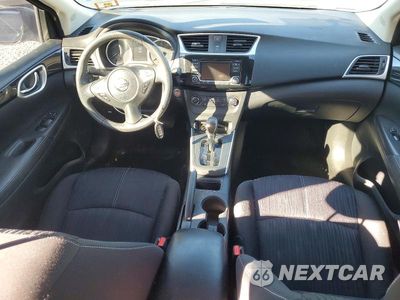 Zdjęcie 8 z 12 samochodu: 2017 NISSAN SENTRA SV VIN:3N1AB7AP0HY375605 - miniatura