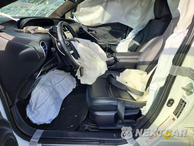 Zdjęcie 7 z 12 samochodu: 2016 TOYOTA PRIUS THREE TOURING VIN:JTDKARFU6G3013509 - miniatura