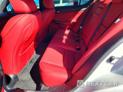 Zdjęcie 10 z 12 samochodu: 2025 LEXUS IS 350 F SPORT VIN:JTHGZ1B21S5094743 - miniatura