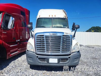 Piąte zdjęcie samochodu w środku: 2019 FREIGHTLINER CASCADIA 125 SEMI TRUCK VIN:1FUJGLDR2KLKD8464 - miniatura