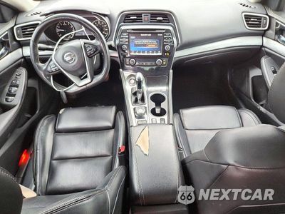 Zdjęcie 8 z 12 samochodu: 2017 NISSAN MAXIMA 3.5 SV VIN:1N4AA6APXHC442722 - miniatura