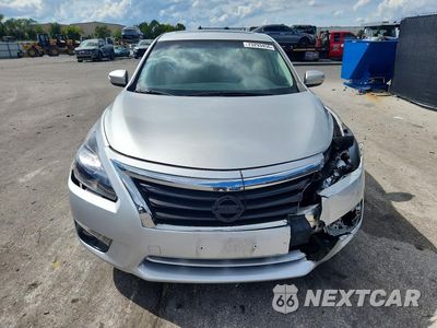 Piąte zdjęcie samochodu w środku: 2015 NISSAN ALTIMA 2.5 SV VIN:1N4AL3AP8FC155580 - miniatura