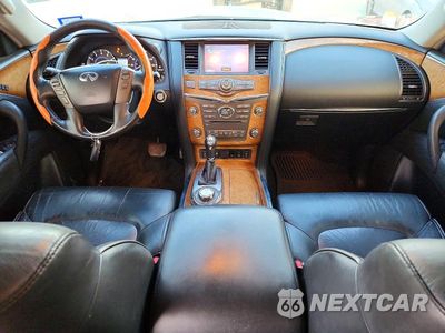 Zdjęcie 8 z 13 samochodu: 2014 INFINITI QX80 BASE VIN:JN8AZ2NE1E9063562 - miniatura