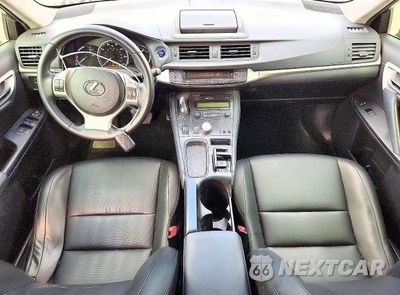 Zdjęcie 8 z 12 samochodu: 2012 LEXUS CT 200 VIN:JTHKD5BH3C2061394 - miniatura