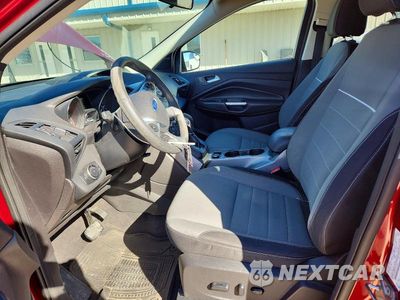 Zdjęcie 7 z 13 samochodu: 2015 FORD ESCAPE SE VIN:1FMCU9GX2FUC11397 - miniatura