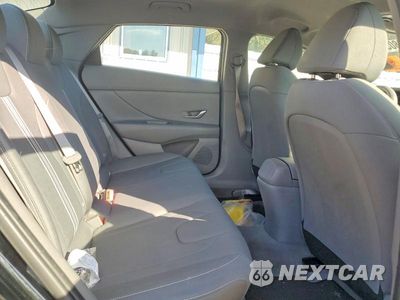 Zdjęcie 10 z 12 samochodu: 2023 HYUNDAI ELANTRA SEL VIN:KMHLM4AG8PU452748 - miniatura