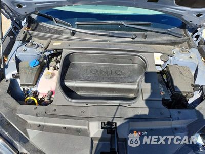 Zdjęcie 11 z 13 samochodu: 2024 HYUNDAI IONIQ 6 SEL VIN:KMHM34AC3RA076923 - miniatura