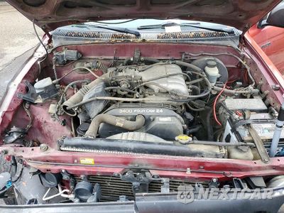 Zdjęcie 11 z 12 samochodu: 2002 TOYOTA TACOMA V6 VIN:5TEWN72N92Z038472 - miniatura