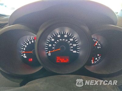 Zdjęcie 9 z 13 samochodu: 2013 KIA SOUL BASE VIN:KNDJT2A59D7773418 - miniatura