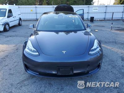 Piąte zdjęcie samochodu w środku: 2018 TESLA MODEL 3 VIN:5YJ3E1EB0JF129180 - miniatura