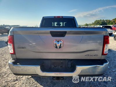 Zdjęcie 6 z 13 samochodu: 2019 RAM 2500 TRADESMAN VIN:3C6UR5CL0KG616152 - miniatura