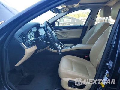 Zdjęcie 7 z 12 samochodu: 2016 BMW 528 XI VIN:WBA5A7C5XGG643215 - miniatura